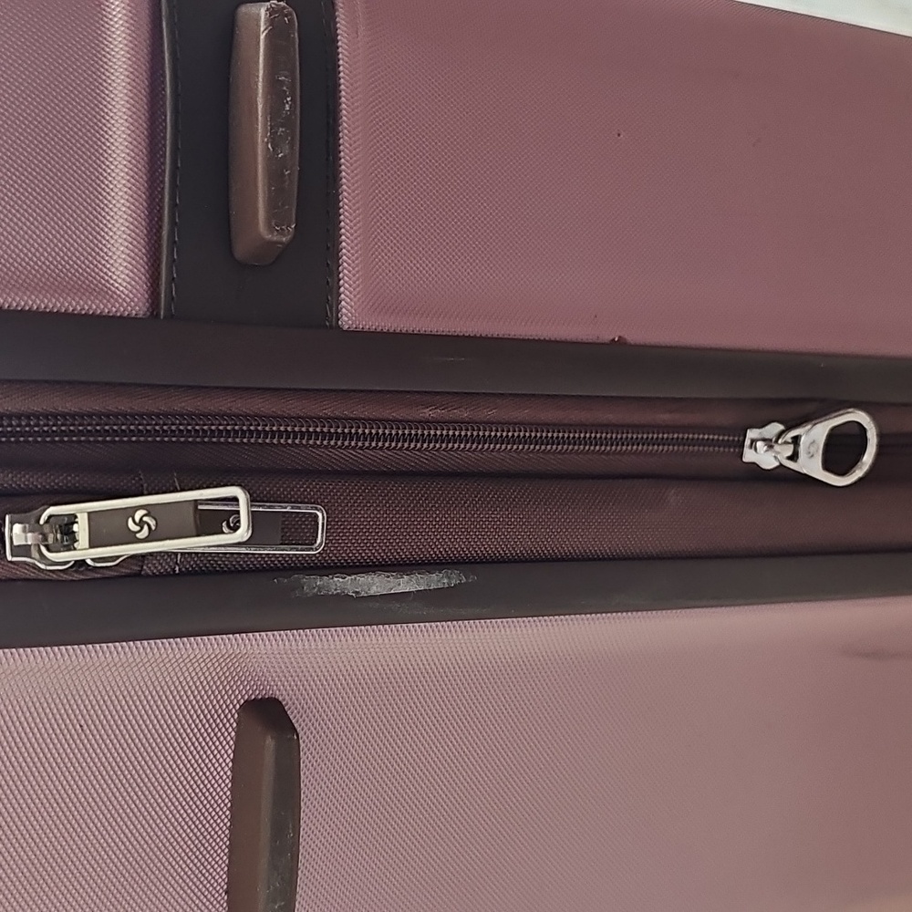 Samsonite Pink Hardshell Medium Luggage - Picture 8 of 15